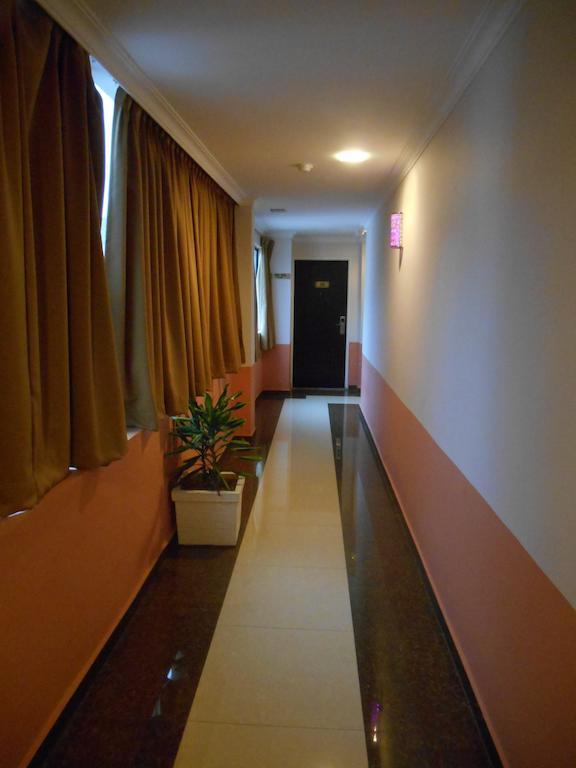 Sai Villa Hotel Near Klia & Klia2 Nilai Eksteriør billede