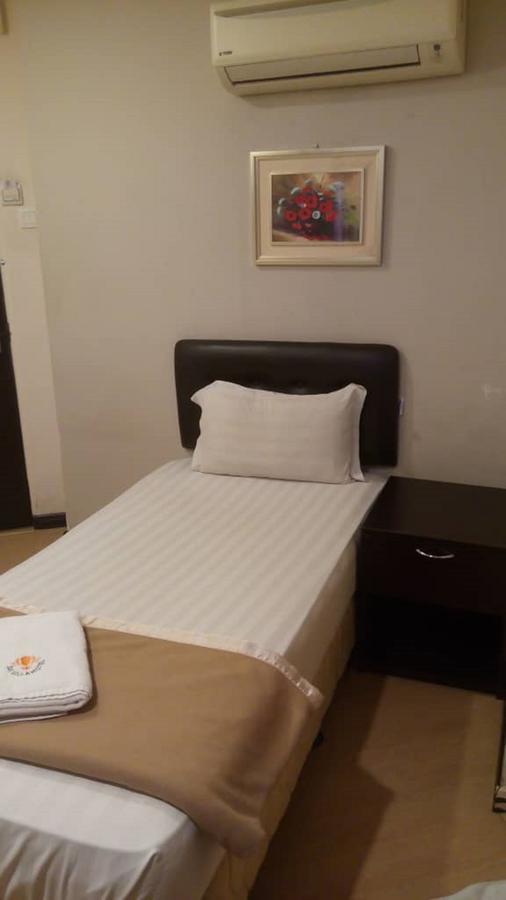 Sai Villa Hotel Near Klia & Klia2 Nilai Eksteriør billede