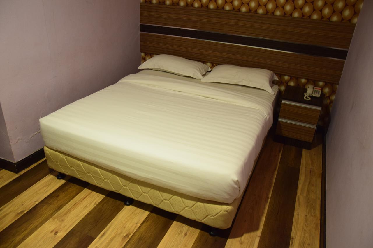 Sai Villa Hotel Near Klia & Klia2 Nilai Eksteriør billede
