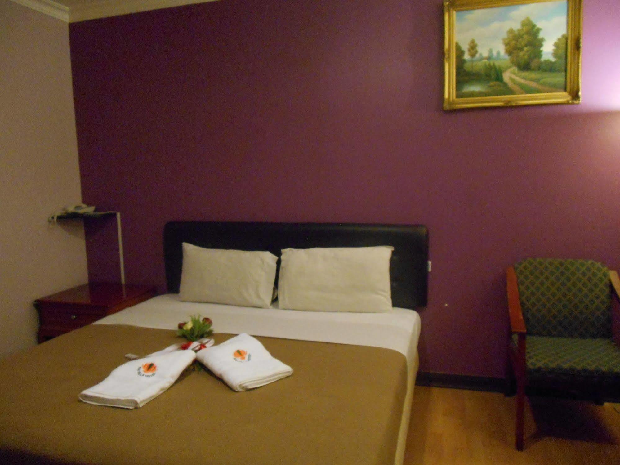 Sai Villa Hotel Near Klia & Klia2 Nilai Eksteriør billede