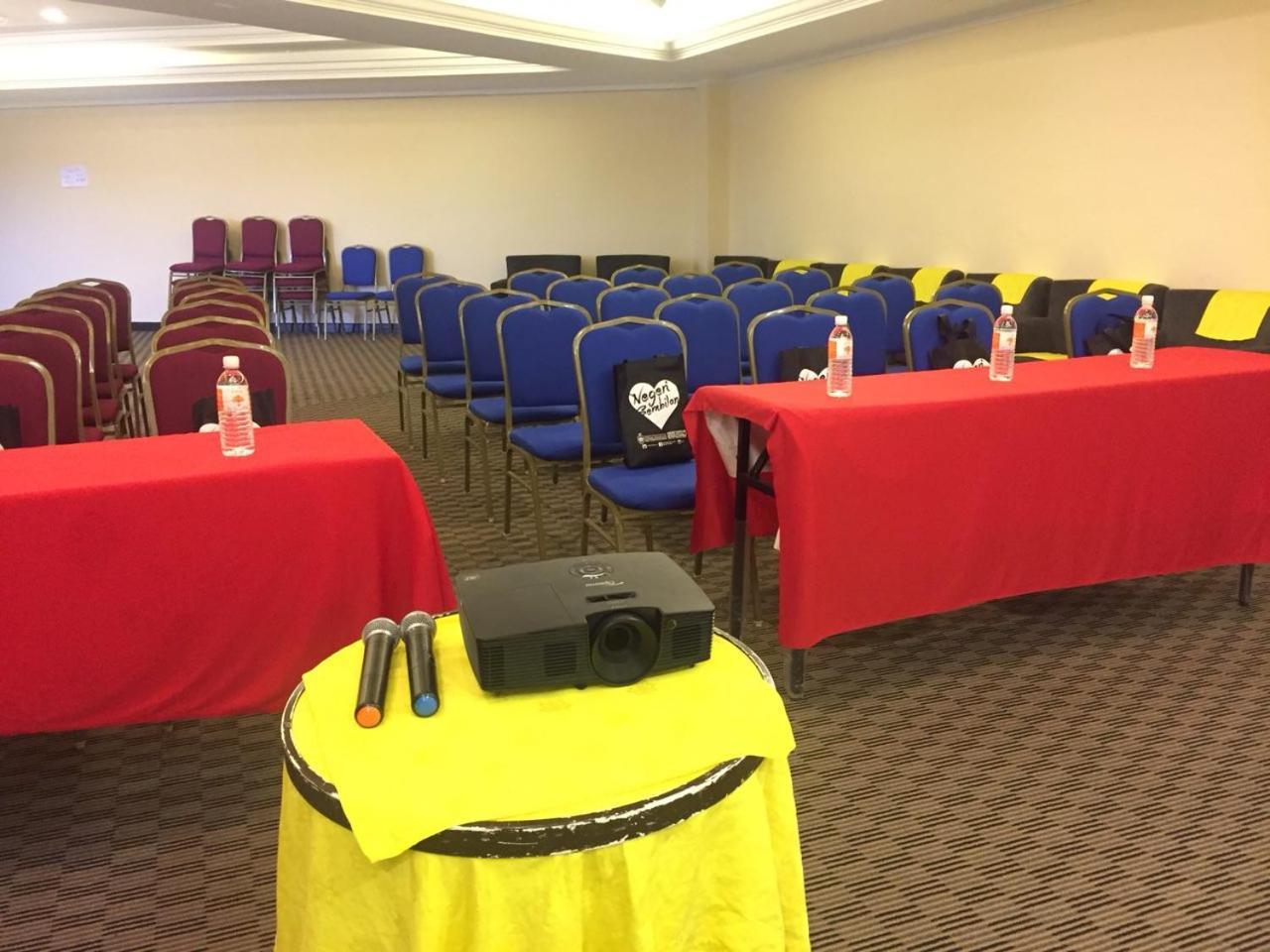 Sai Villa Hotel Near Klia & Klia2 Nilai Eksteriør billede